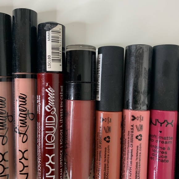 Lipsticks / lip gloss bundle - Picture 5 of 6